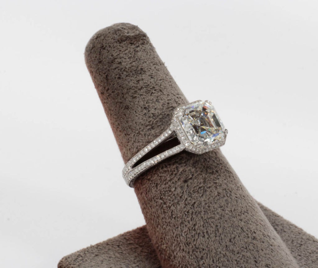 https://a.1stdibscdn.com/archivesE/jewelry/upload/415/136/IMG_4614.jpg