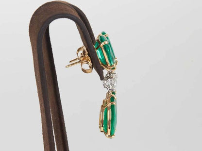 Elegant Handmade Green Emerald and Diamond 18k Gold Drop Earrings
