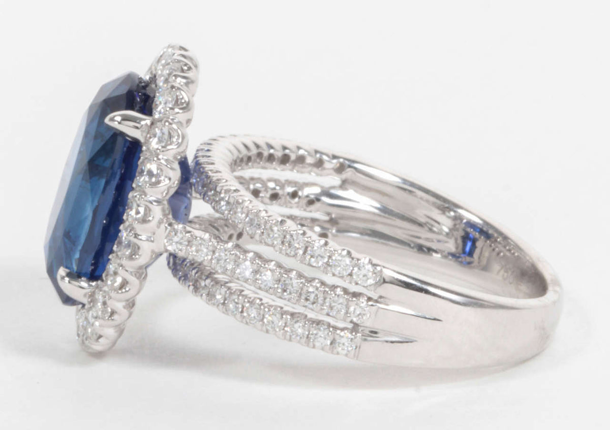https://a.1stdibscdn.com/archivesE/jewelry/1stdibs/051514/DiamondScene_CC_DM//04/X.jpg