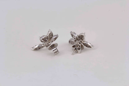 18k White Gold 1.85ct Brilliant Diamond Cluster Stud Earrings