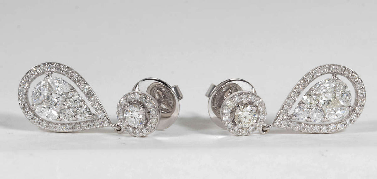 Elegant 18k White Gold 3.55ct Diamond Illusion Dangle Drop Earrings