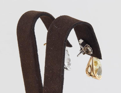 GIA Certified Yellow and White Diamond 18k Gold Dangle Earrings