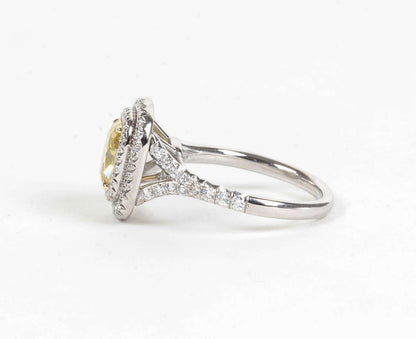 https://a.1stdibscdn.com/archivesE/jewelry/1stdibs/022415/DiamondScene_CC_DM//02/X.jpg