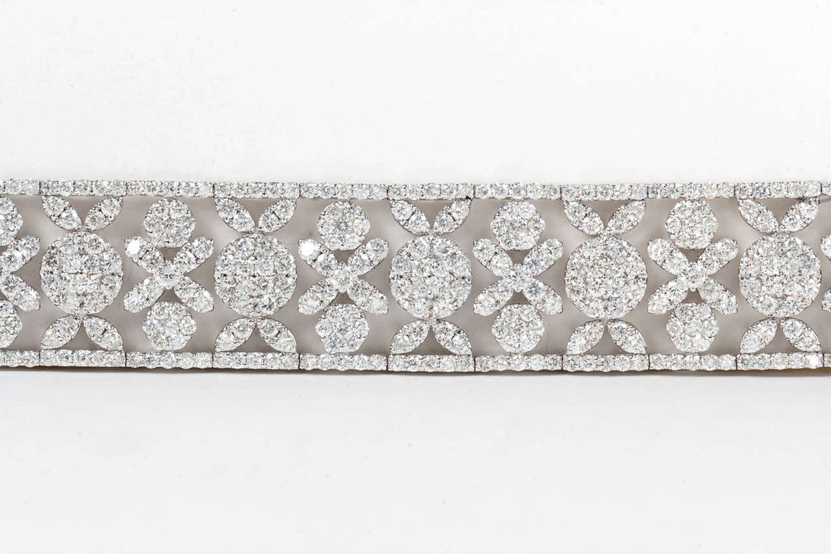 https://a.1stdibscdn.com/wide-diamond-bracelet-for-sale-picture-5/j_415/j_111583621608826688296/IMG_8992.jpg