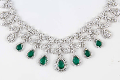 Exquisite Emerald and Diamond Tiara Style 18k White Gold Necklace