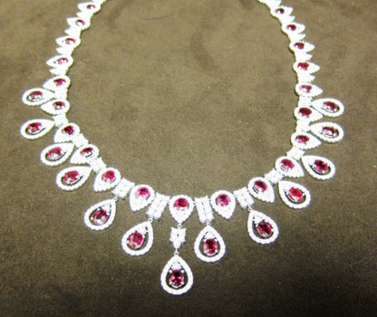 DIAMOND ROUND BRILLIANT SHAPE RUBY OVAL SHAPE DIAMOND NECKLACE