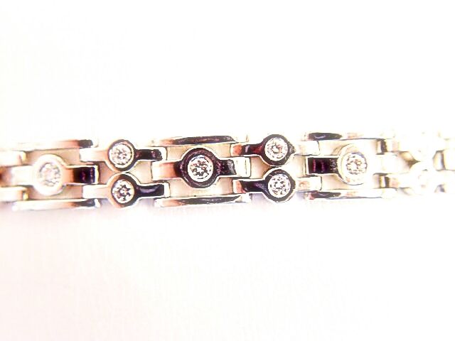 MENS ROUND BRILLIANT CUT DIAMOND BEZEL SET LINK BRACELET