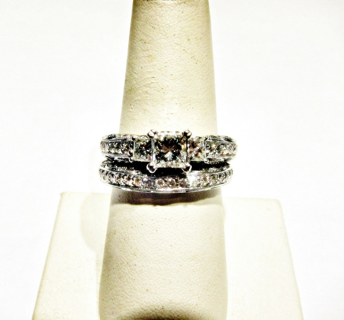CERTIFIED ENGAGEMENT RING PRINCESS .52 CT SIDE ROUND SHAPE DIAMOND 1.10 CT 14 K