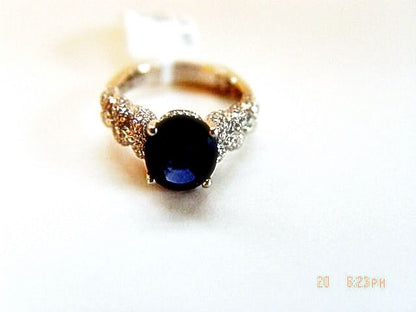 SAPPHIRE OVAL 4 PRONG SET DIAMOND ROUND BRILLIANT RING