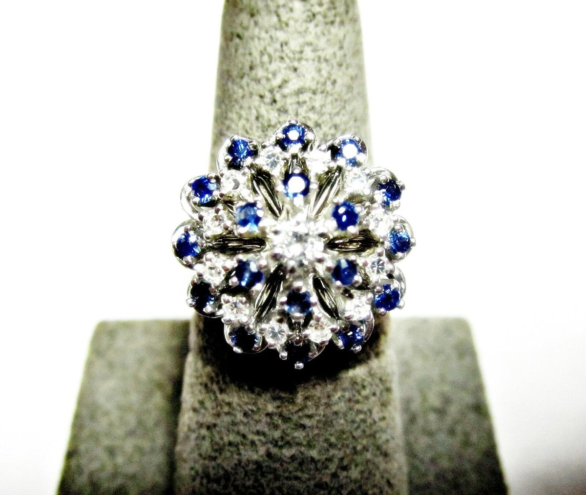 DIAMOND SAPPHIRE COCKTAIL RING