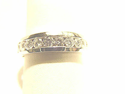 DIAMOND ROUND BR SHAPE 11 STONE CHANNEL SET MENS BAND