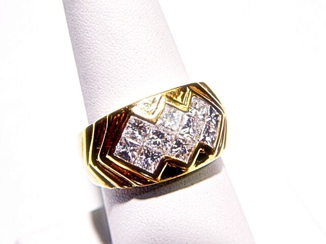 1.77 CT PRINCESS CUT INVISIBLE SET DIAMOND TOP SET BAND 10 STONE 17 POINTER 18 K