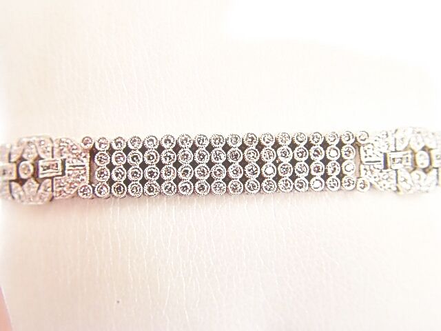 ROUND BRILLIANT CUT DIAMOND ANTIQUE STYLE CHANNEL PRONG SET DIAMOND BRACELET