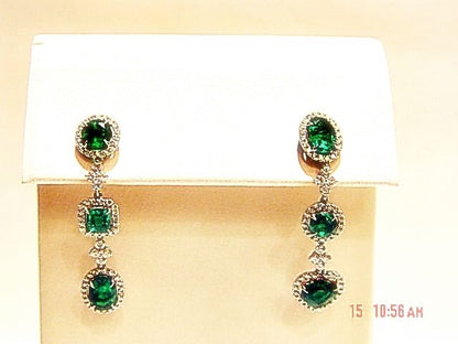 EMERALD ROUND SQUARE OVAL HEART DIAMOND ROUND BRILLIANT