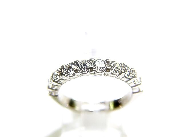 DIAMOND ROUND BRILLIANT COMMON PRONG SET BAND 10 STONE