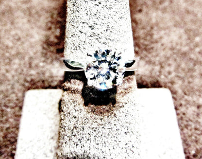 GIA CERTIFIED VERYGOOD AND EXCELLENT POLISH CUT SYMMETRY