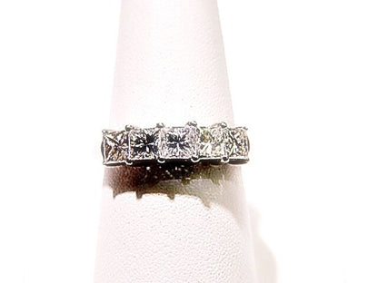 1.52 CT PRINCESS SHAPE 5 STONES COMMON PRONG SET BAND PLATINUM DIAMOND BAND RING