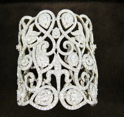 DIAMOND ROUND BRILLIANT PEAR SHAPE BIG CUFF DIAMOND SET PRONG BEZEL SET BANGLE