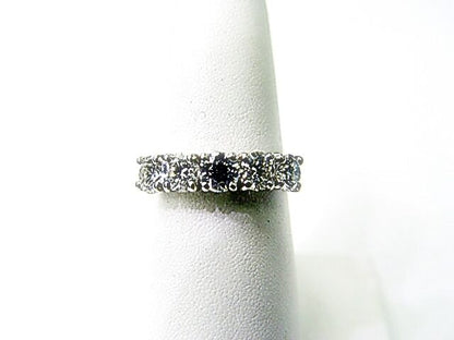 DIAMOND 5 STONE ROUND BRILLIANT SH DIAMOND BAND COMMON PRONG SET