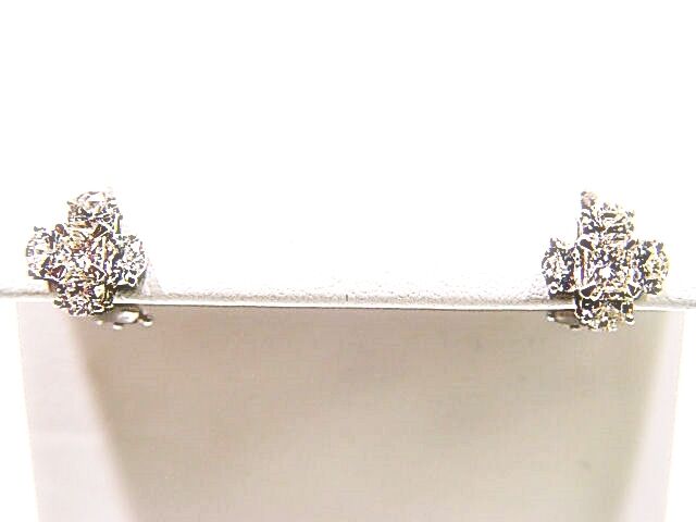 2 SETS OF 4 HALF MOON CUT DIAMOND 1 PRINCESS CUT CENTER