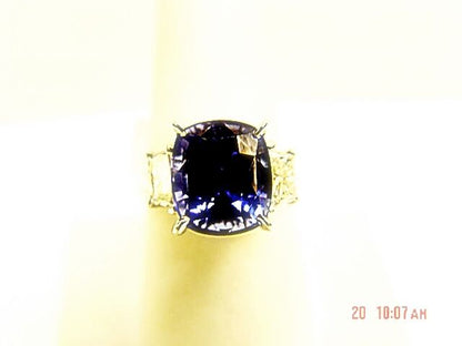 SAPPHIRE CUSHION 8.04 CT DIAMOND .75CT TRAPEZOID RING 18 K WHITE GOLD RESIZEABLE