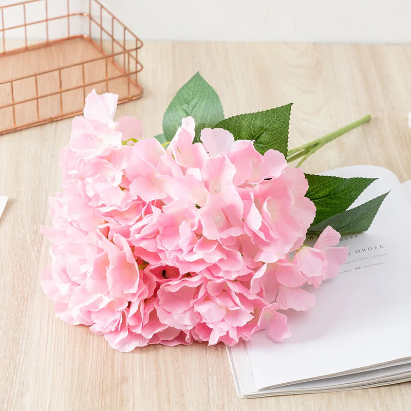 48CM Long 5 Heads Silk Hydrangea Heads with Stems Artificial Hydrangea Flower Head for Home Wedding Party Baby Shower Decoration