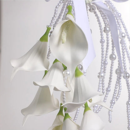 Minimalist White Calla Lily Bridal Bouquet Artificial Pearl Chain Tassel Hand Flower for Wedding Ceremony Home Decor Gift Giving