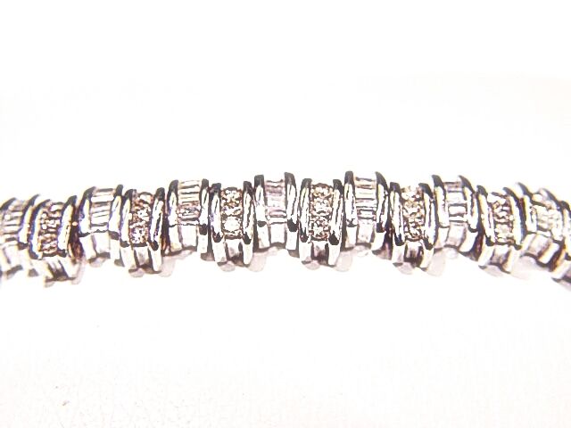 ROUND BRILLIANT BAGUETTE CUT DIAMOND BRACELET CHANNEL SET DIAMOND