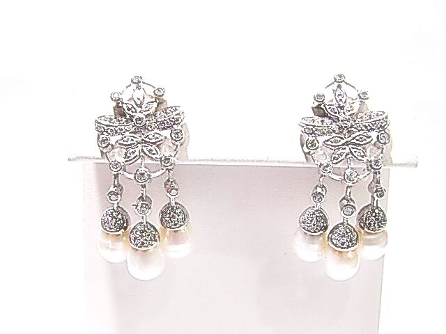 ROUND BRILLIANT SH BEZEL AND PRONG SET DIAMOND SET TOTAL 6 FRESH WATER PEARL