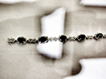 SAPPHIRE OVAL SHAPE 9 STONE DIAMOND ROUND BRACELET