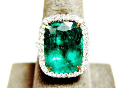 EMERALD CUSHION SHAPE 9.10 CT DIAMOND ROUND BRILLIANT SHAPE RING PLATINUM