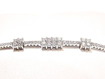 ROUND BRILLIANT CUT DIAMOND BOX AND LINE TENNIS DIAMOND BRACELET
