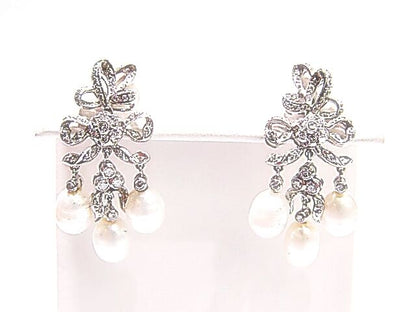 ROUND BRILLIANT SH DIAMONDS SET WITH 6 TOTAL FRESH WATER PEARL DANGLE EARRING