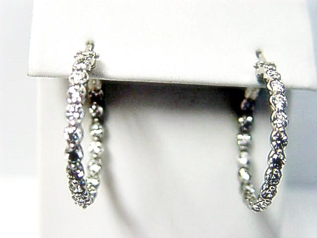 DIAMOND STONE SET ROUND BRILLIANT SHAPE INSIDE OUTSIDE SET DIAMOND HOOP EARRING
