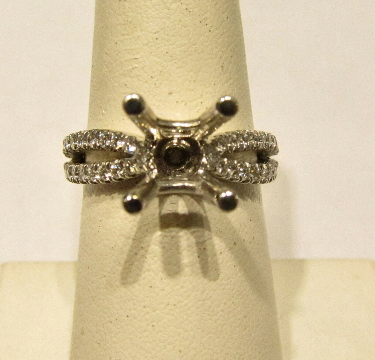 DIAMOND SETTING