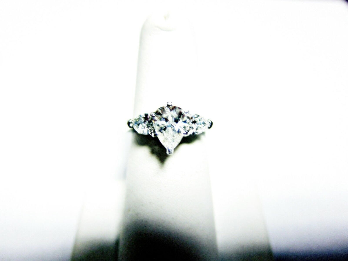 CERTIFIED DIAMOND PEAR SHAPE CENTER SIDE PEAR SHAPE SET ENGAGEMENT RING DIAMOND