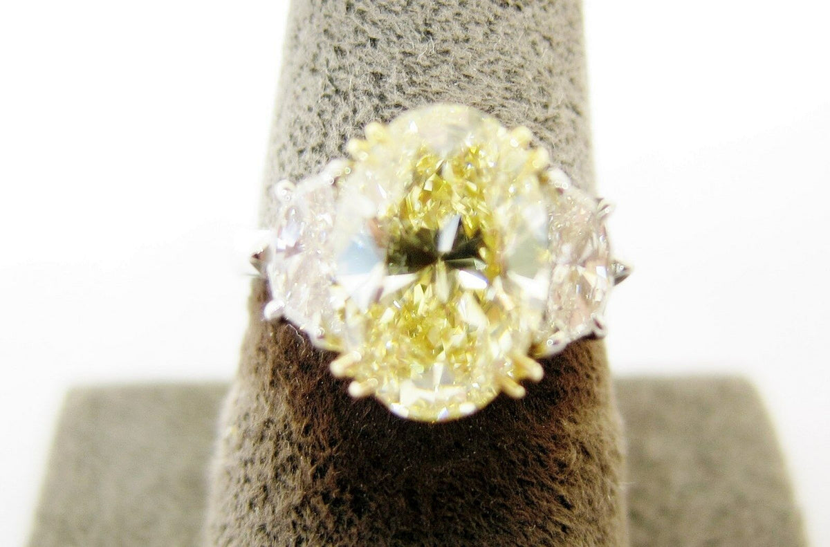 DIAMOND SCENE DIAMOND ARE QUALITY GEMS ARE QUALITY NICE WORKMANSHIP AND DESIGN