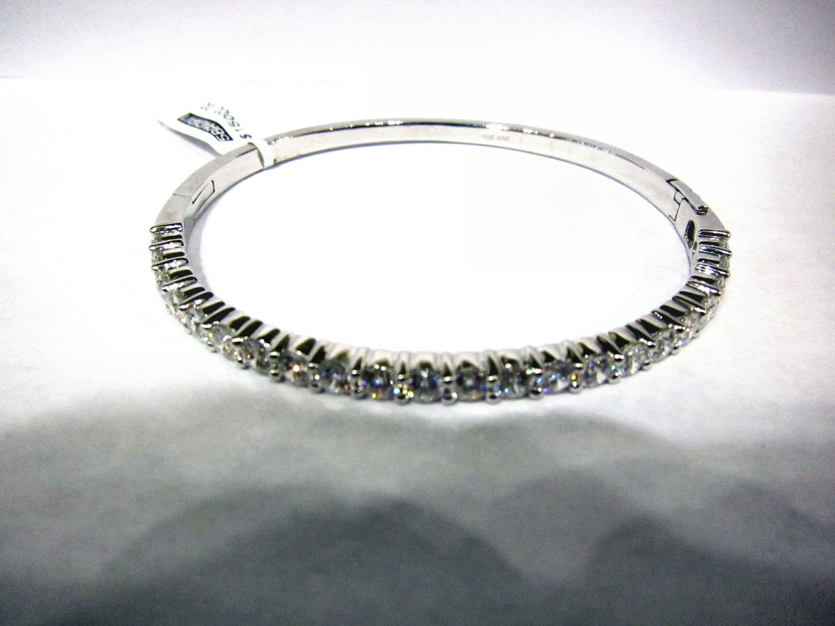 DIAMOND ROUND BRILLIANT BANGLE SET ON TOP PRONG SET CUFF DIAMOND BANGLE BRACELET