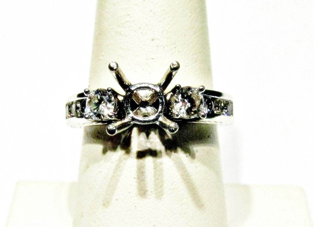 DIAMOND ROUND BRILLIANT SETTING ANTIQUE STYLE SETTING ENGAGEMENT SETTING