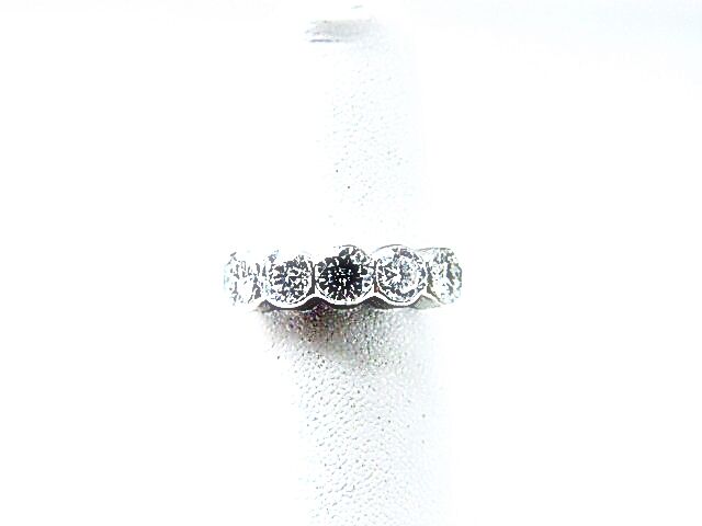 DIAMOND 5 ROUND BRILLIANT SH BEZEL SET NO PRONGS INVISIBLE DIAMOND RING BAND
