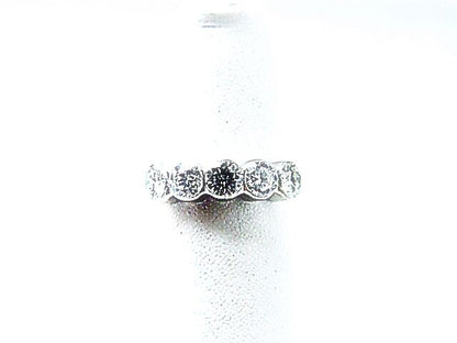 DIAMOND 5 ROUND BRILLIANT SH BEZEL SET NO PRONGS INVISIBLE DIAMOND RING BAND