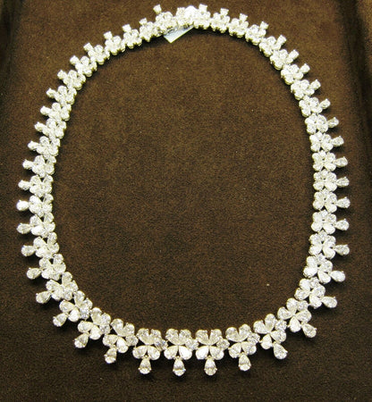 DIAMOND NECKLACE 280 PEAR SHAPE DIAMOND 64 ROUND DIAMOND SET DIAMOND NECKLACE