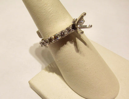 DIAMOND TWELVE STONE SIDE SET SETTING FOR .50 TO 1 CT DIAMOND