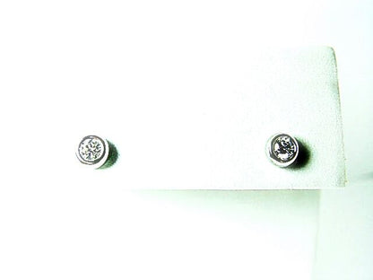 DIAMOND ROUND BR SHAPE STUD EARRING BEZEL SET