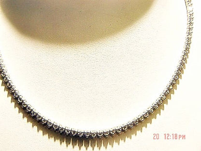 DIAMOND ROUND BRILLIANT SHAPE NECKLACE 3 PRONG SET DIAMOND