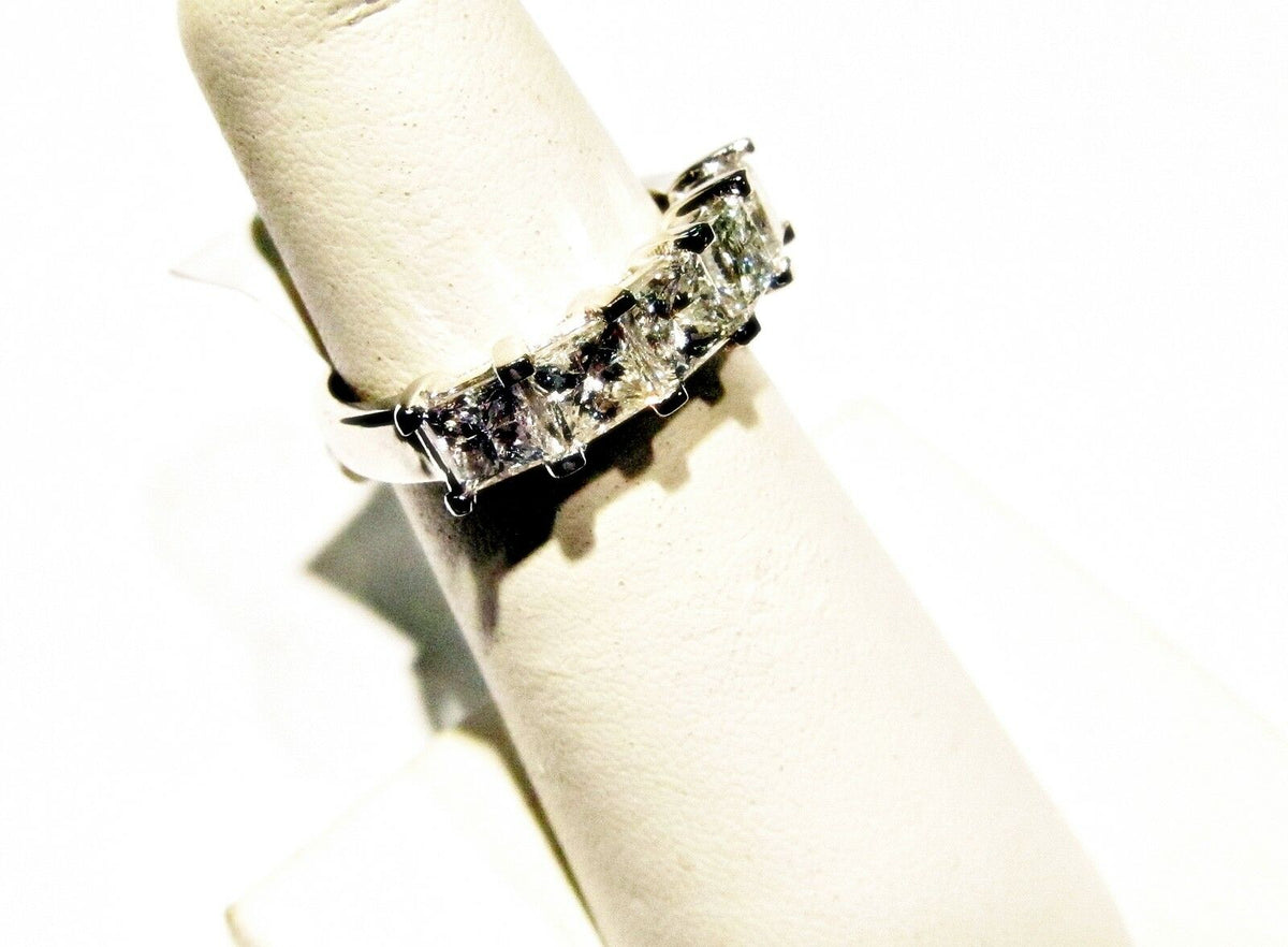 DIAMOND FIVE STONE TOP SET COMMON PRONG SET DIAMOND BAND ANNIVERSARY DIAMOND