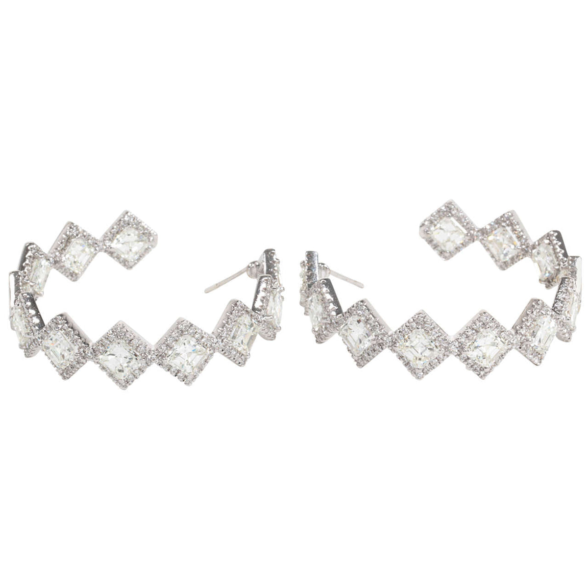 https://a.1stdibscdn.com/archivesE/jewelry/1stdibs/051514/DiamondScene_CC_DM//08/X.jpg