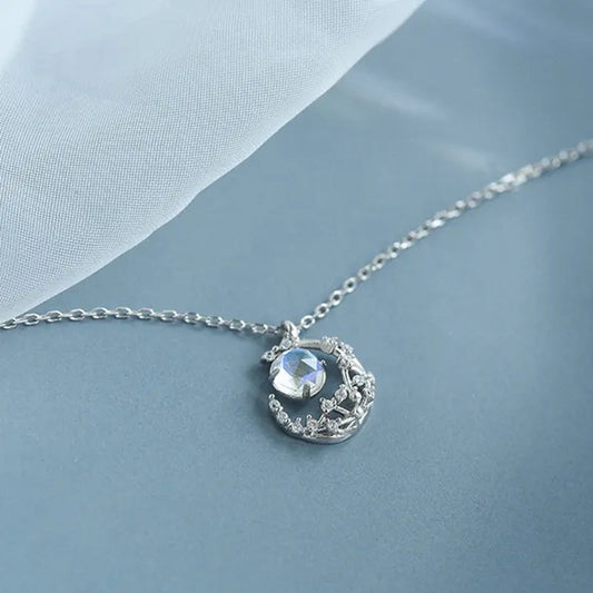 Exquisite Fashion Zircon Set Gem Moon Necklace Elegant Women's Pendant Necklace Fairy Necklace Exquisite Fashion Accessories Lover's Gift Necklace Anniversary Christmas Gift Jewelry