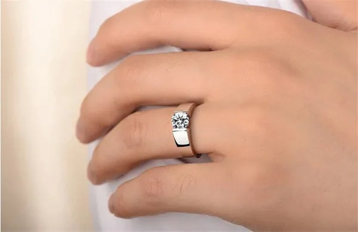 Luxury Fashion Man's and Woman's Diamond Wedding Ring 925 Sterling Silver Ring Titanium Steel Ring Engagement Bijoux Jewelry