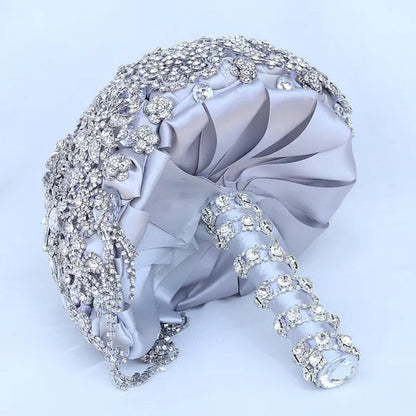 18CM High-end Luxury Full Diamond Bridal Bouquet Silver Rhinestone Brooch Tassel Wedding Flower Bouquet Handmade Bridesmaid Holding Flowers